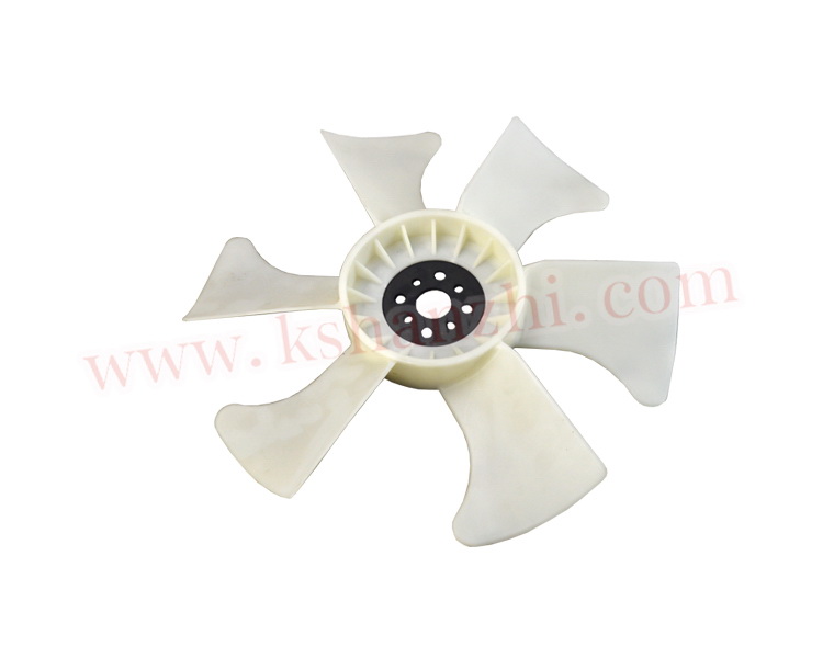 机械叉车零件 4JG2 发动机塑料风扇叶片与 OEM 8-94483-894-1